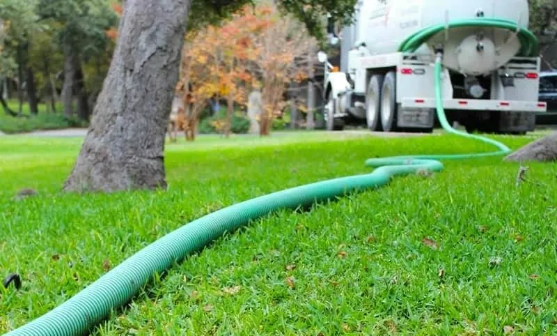septic pumping